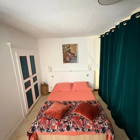 Apartment Small, Cozy Duplex