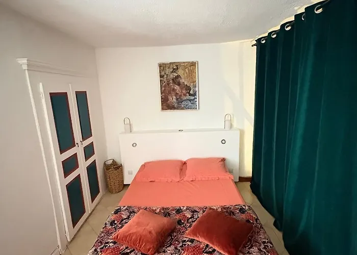 Apartment Small, Cozy Duplex
